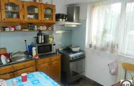 2 camere, decomandat, boxa la subsol, zona strazii Tulcea!