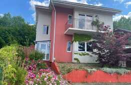 Casa individuala de vanzare, piscina exterioara , 532 mp teren, Gilau ! 