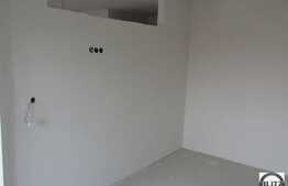 Vanzare apartament 1 camera, 36 mp plus balcon, semifinisat, zona Polus Center