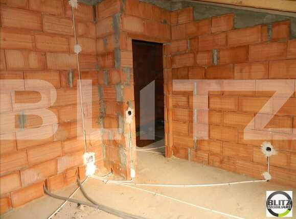 Apartament de vânzare 4 camere Floreşti - 6623AV | BLITZ Cluj-Napoca | Poza10