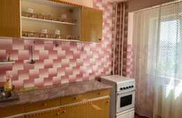 Apartament cu 3 camere și 2 băi în zona străzii Dorobanților 70mp plus balcon deschis.  