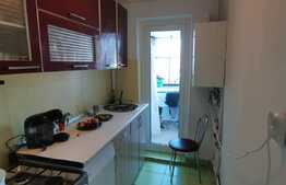 Apartament de 2 camere, 40 mp, decomandat, zona Sirena