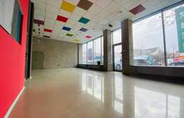 Spatiu comercial, 120 mp, vitrina imensa, ideal showroom, laborator