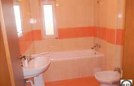 Apartament de vanzare 2 camere, imobil nou tip vila,  garaj subteran