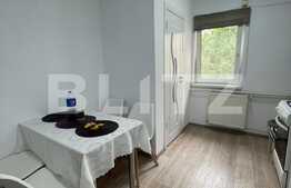 Apartament 4 camere, complet renovat, etaj intermediar, 2 balcoane,garaj, zona Expo Transilvania