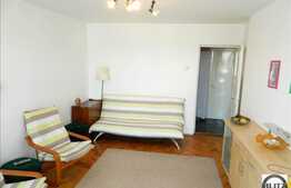 Vanzare apartament cu 3 camere, decomandat, cu loc de parcare si boxa la subsol