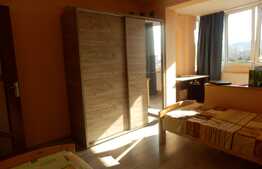 Apartamanent 3 camere spatios si circular, Bd. Alexandru Vlahuta