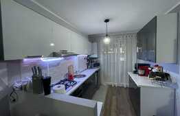 Apartament spatios, 2 camere, etaj intermediar!!!