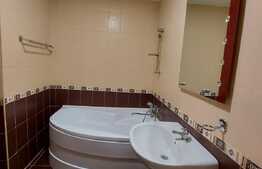 Oportunitate! 2 camere, 41 mp., boxa, zona Stejarului