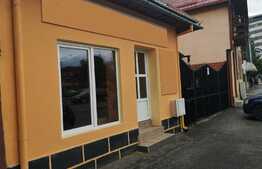 Casa plus spatiu comercial, zona Grivitei