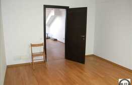 4 camere, 100 mp utili,finisat modern,se preteaza si pentru birouri,zona Eroilor