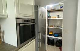 Apartament de 3 camere, 60 mp , A.C, balcon, parcare, zona strazii Rasaritului