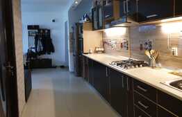 Locație ultracentrală lângă toate facilitățile - apartament modern cu 3 camere