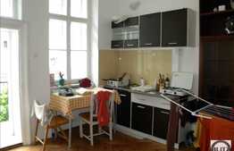 1 camera, 25 mp, mobilat dragut, zona Piata Unirii!