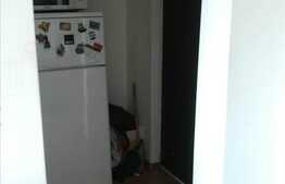 1 cam, 28 mp, mobilat dragut, zona blocului Farmec!