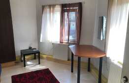 Apartament 6 camere, decomandat, 140 mp, zona strazii Bucuresti