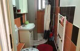 Apartament 6 camere, decomandat, 140 mp, zona strazii Bucuresti