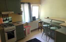 Apartament 6 camere, decomandat, 140 mp, zona strazii Bucuresti