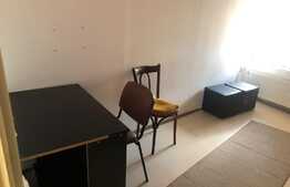 Apartament 6 camere, decomandat, 140 mp, zona strazii Bucuresti