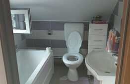 Casa in Bontida, compusa din 4 corpuri de cladire cu suprafata totala 330 mp, teren 1400