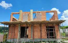 De vanzare casa individuala,120 mp utili, 500 mp teren,zona linistita,panorama superba