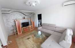 Apartament de 3 camere, 62 mp, balcon, zona Big