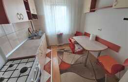 Apartament de 3 camere, 62 mp, balcon, zona Big