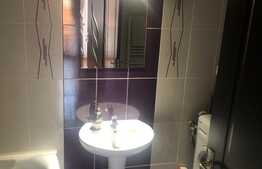 Apartament 2 camere, decomandate, pozitionat intr-un imobil tip vila 