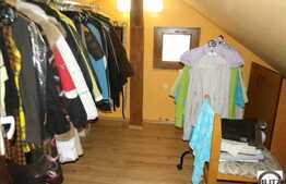 Apartament de vanzare cu 3 camere, 80 mp utili , cu loc de parcare!