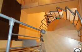 Apartament de vanzare cu 3 camere, 80 mp utili , cu loc de parcare!