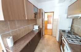 Apartament cu 2 camere si balcon, 52 mp si parcare subterana, zona Golden Tulip, cartier Zorilor