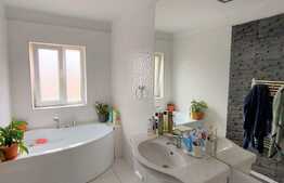 3 camere, modern/lux, la cheie, 79 mp., zona Stejarului 