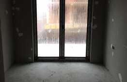 Oportunitate! Apartament cu 3 camere, 150 m2 Gradina, zona Petrom, Baciu 