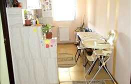 2 camere de vanzare, 56 mp utili situat in zona strazii Porii