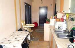 2 camere de vanzare, 56 mp utili situat in zona strazii Porii