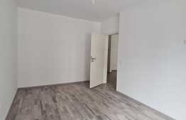 Apartament 3 camere , 79 mp , zona Bartolomeu