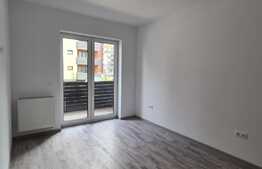 Apartament 3 camere , 79 mp , zona Bartolomeu