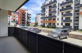 Apartament 3 camere , 79 mp , zona Bartolomeu