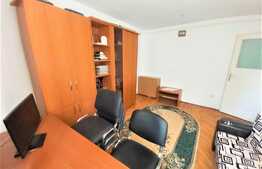 Apartament 2 camere, 30 mp, etaj intermediar, zona Piața Hermes