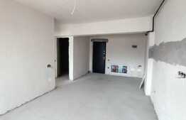 Apartament cu 2 camere, Zona Petrom, orientare sudica