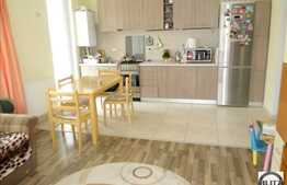 Vanzare 2 camere in zona accesibila, etaj intermediar