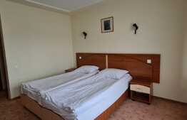 Pensiune turistica de vanzare, 1400 mp, Zona Predeal