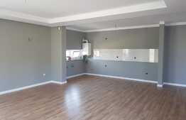 Apartament finisat de vanzare in VORONET,5 camere cu parcare si gradina in Vila.