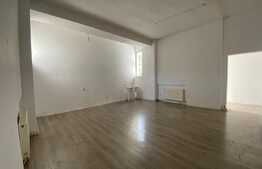 Spatiu comercial, 100 mp, in Manastur, pretabil servicii