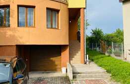Casa individuala, 300 mp utili, 400 mp curte, 3 parcari, zona Corneliu Coposu