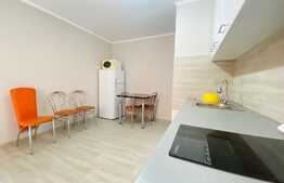 Casa, 3 camere, 90 mp, parcare, zona Corneliu Coposu