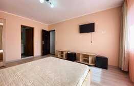 Casa, 3 camere, 90 mp, parcare, zona Corneliu Coposu