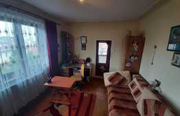 Apartament 3 camere, 100 mp, la casa, in zona Centrul Istoric