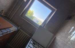 Garsoniera, 30 mp, decomandata,  zona străzii Expo Transilvania