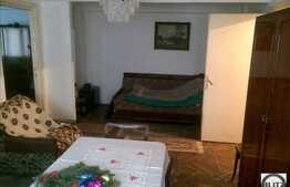Vanzare 2 camere, semidecomandat, 54 mp, finisat clasic, zona strazii Horea!